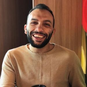 Meet your Posher, Samir